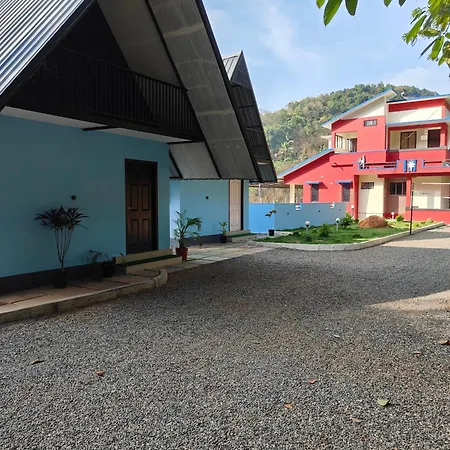 Neav At The Misty Valley Kakkadampoyil Exterior photo